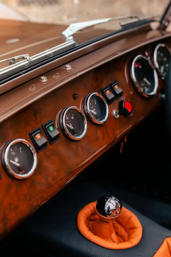 super seven 2000 Exterior