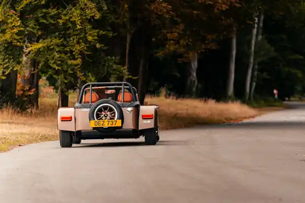 super seven 2000 Exterior