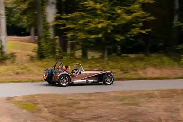 super seven 2000 Exterior