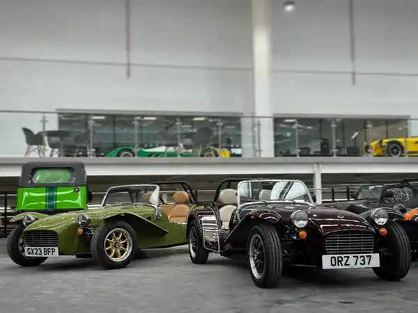 super seven 2000 Exterior