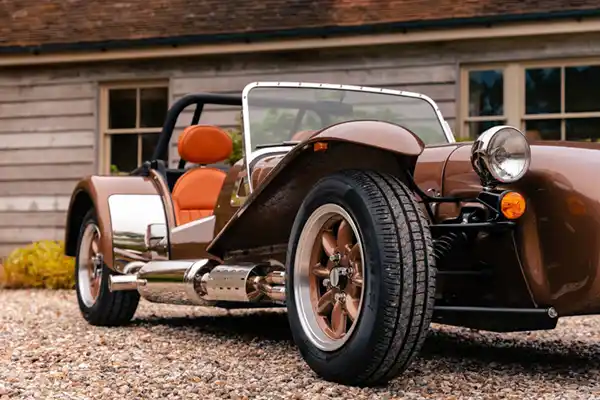 super seven 2000 Exterior