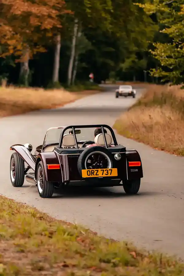 super seven 600 Exterior