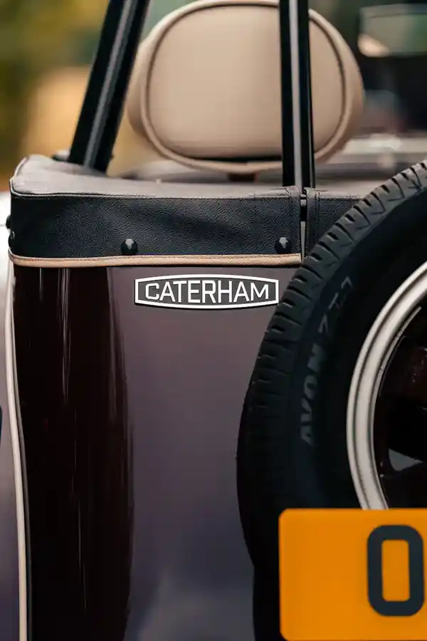 super seven 600 Exterior