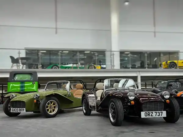 super seven 600 Exterior