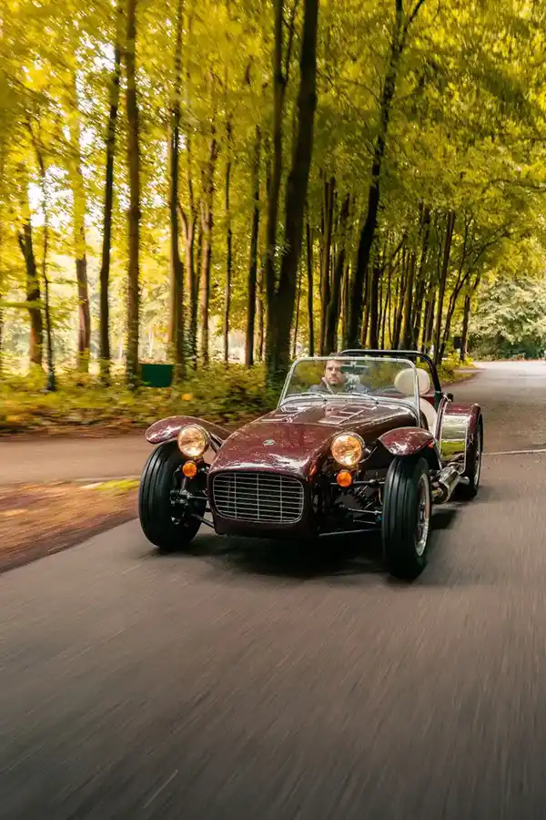 super seven 600 Exterior